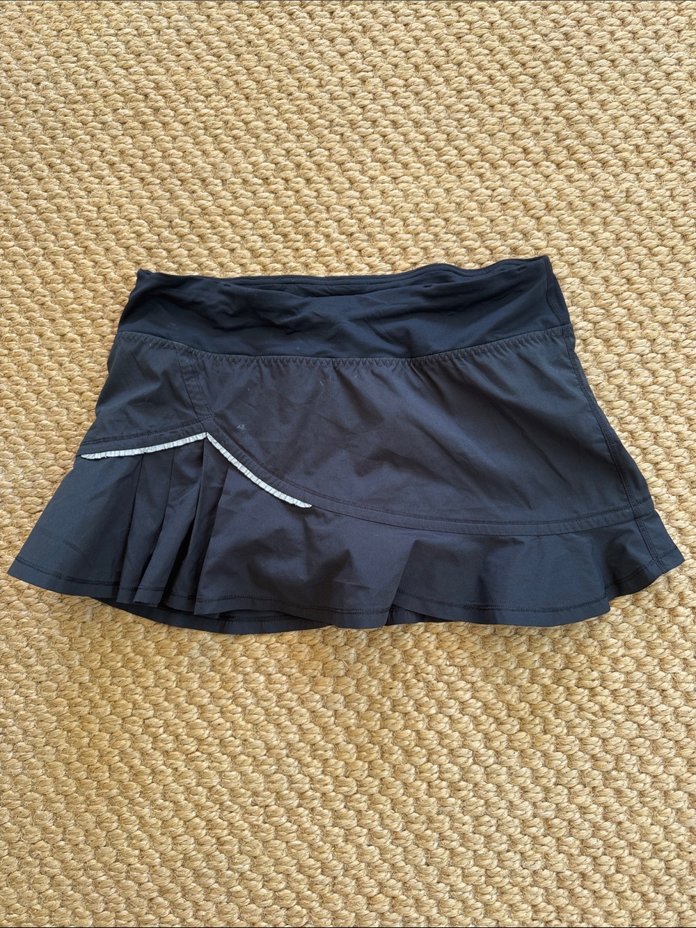 lululemon athletica Black Pleated Athletic Skirt with Reflective Trim
